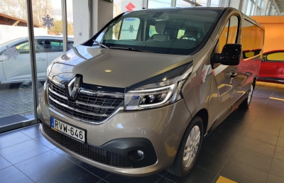 Renault Traffic Spaceclass (Foglaltság jelző oldal alján!)